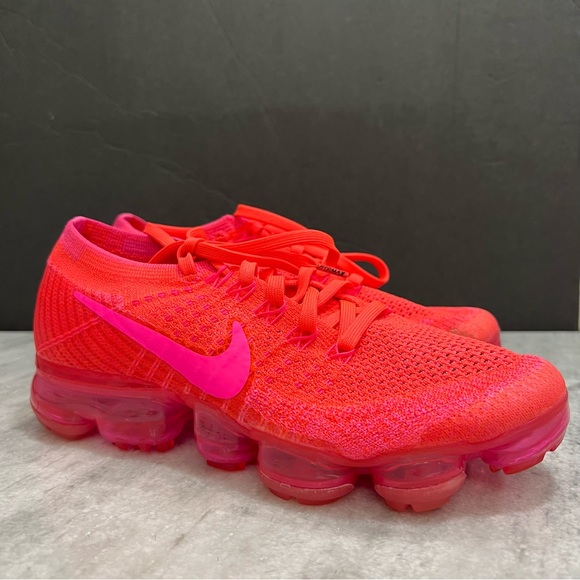 hyper punch vapormax